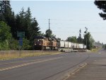 Northbound UP freight in Woodburn